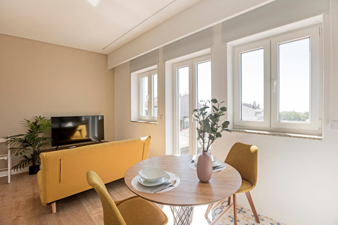 Urban House By Lovelystay Porto Luaran gambar