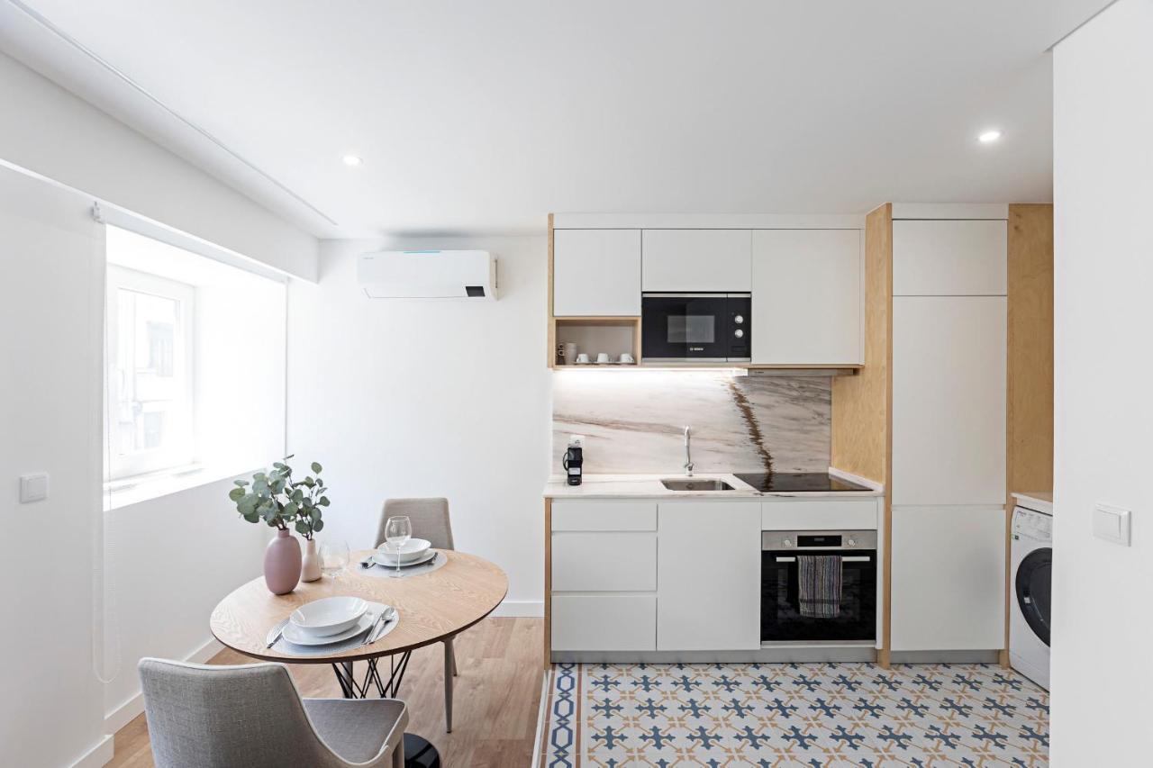 Urban House By Lovelystay Porto Luaran gambar
