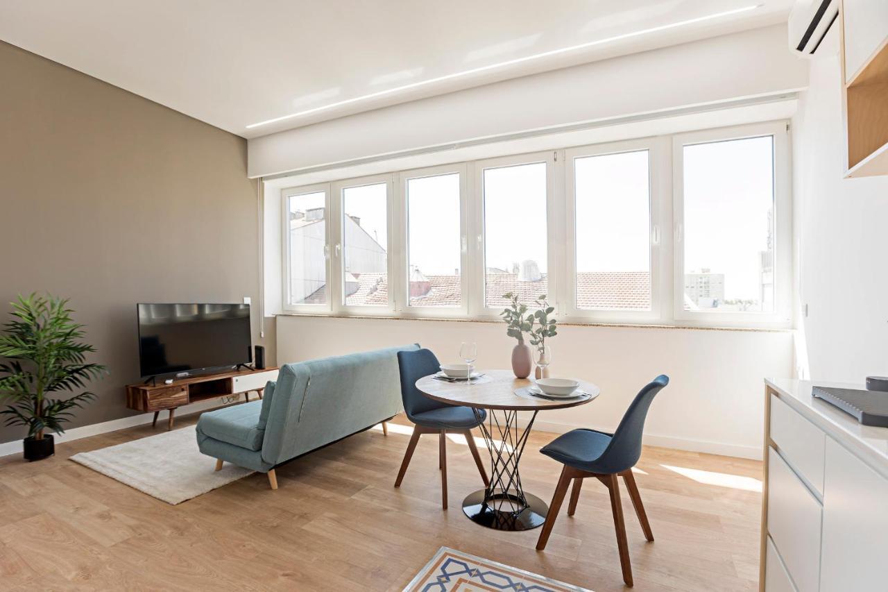 Urban House By Lovelystay Porto Luaran gambar