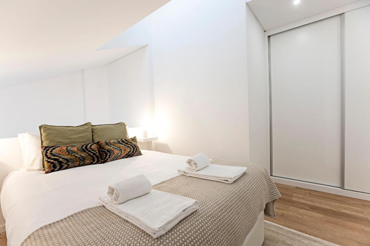 Urban House By Lovelystay Porto Luaran gambar